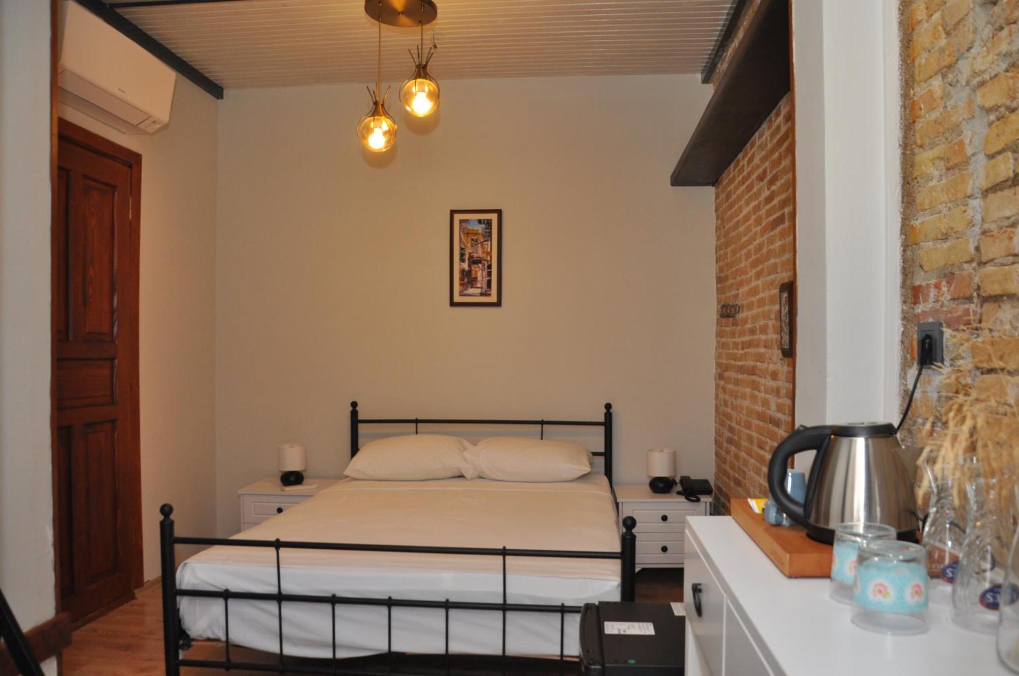 Bed and Breakfast La Casa Carina Antalya Exterior foto