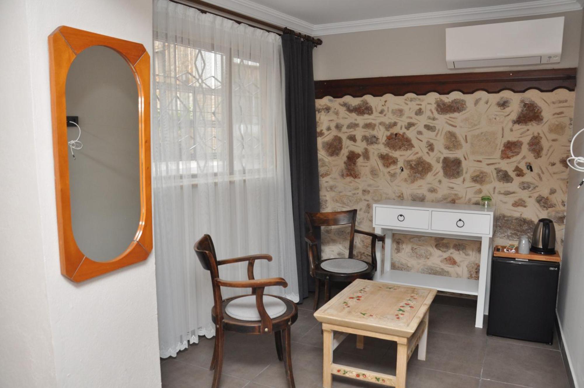 Bed and Breakfast La Casa Carina Antalya Exterior foto