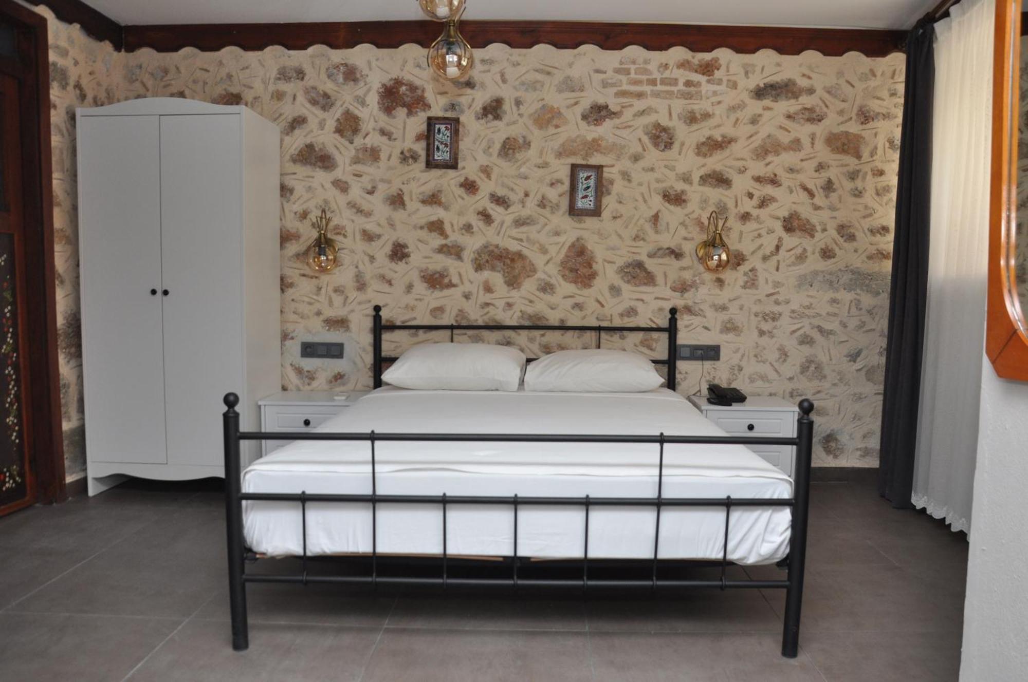 Bed and Breakfast La Casa Carina Antalya Exterior foto